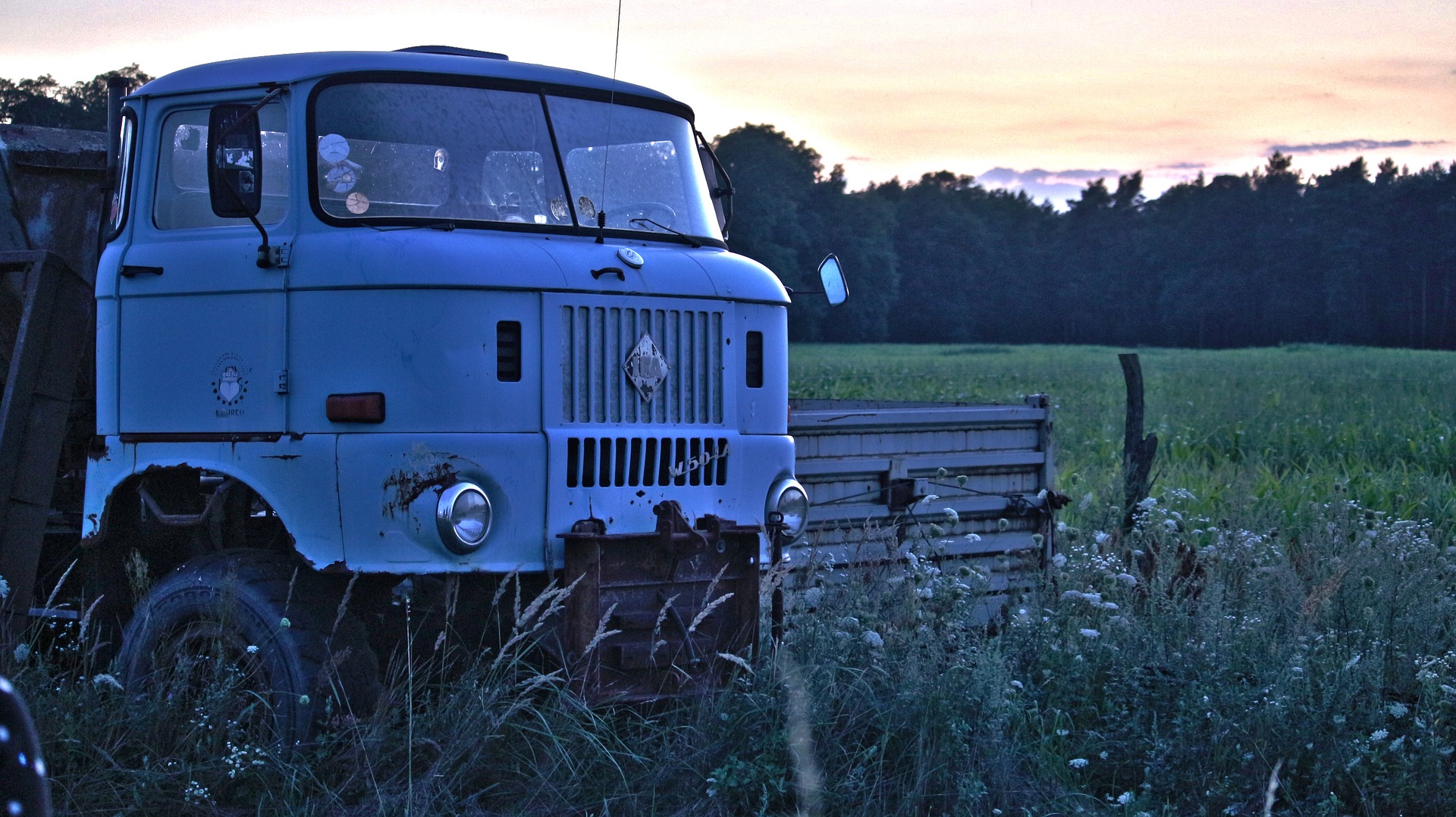 Places that buy junk cars without title near Lexington MA