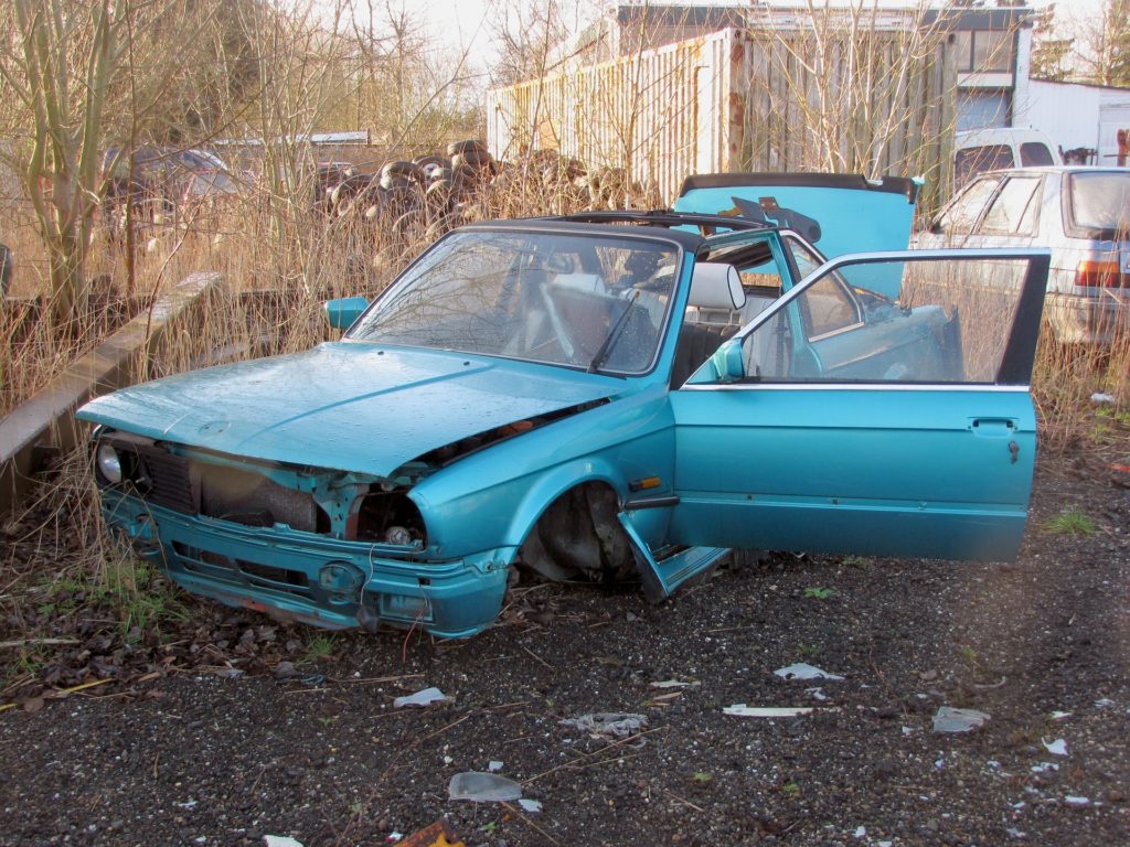 Get Rid of Old Car near Beverly MA