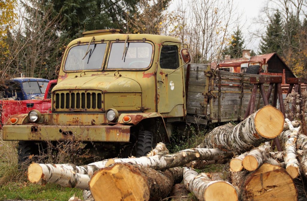 Car scrap yards near Reading MA